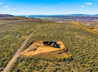 232 Harvest View Dr, Selah, WA
