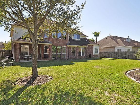 4th image of 11905 Cedar Creek Dr
