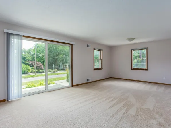 285 N Sandusky St APT 1, Delaware, OH 43015