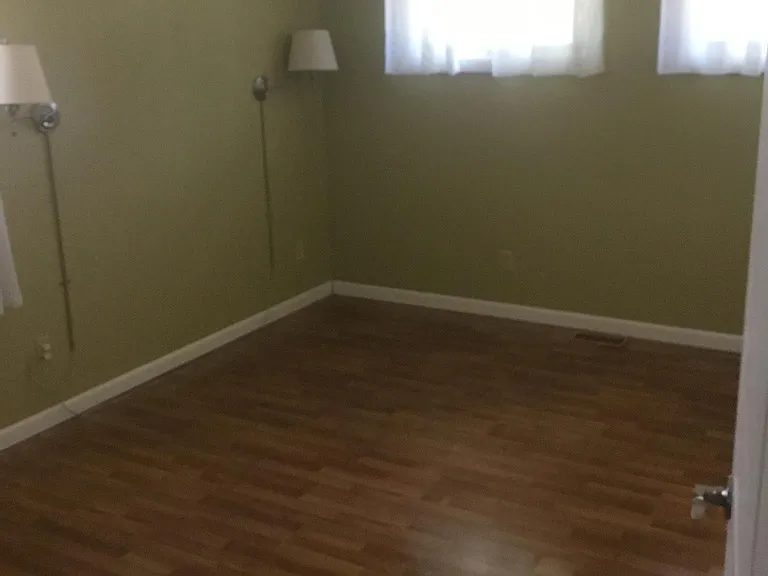 8520 Grenway Dr — Photo 13