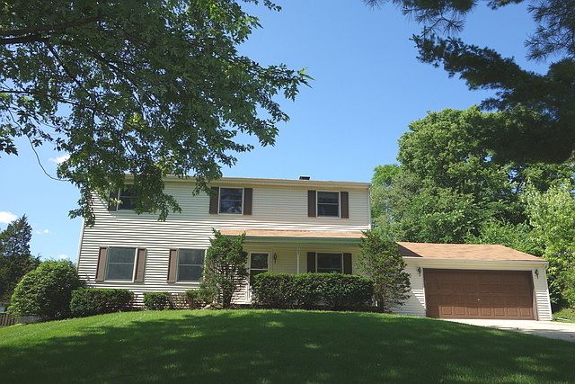 1st image of 27W706 Parkview Ave