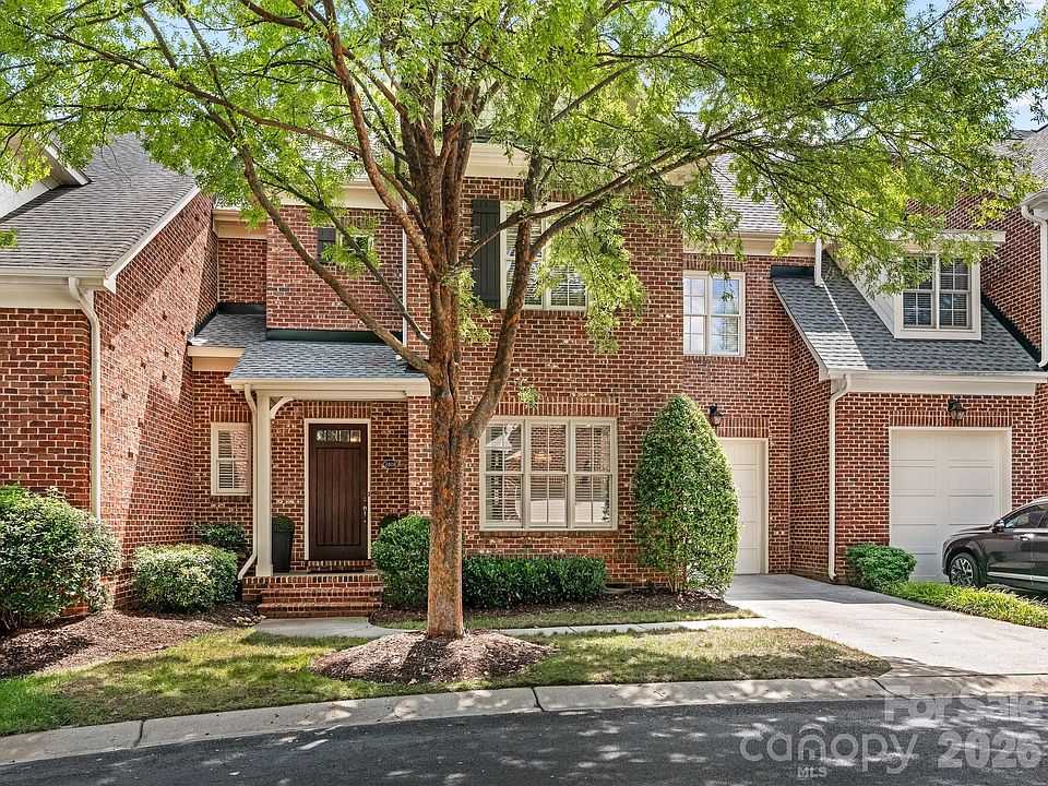 1st image of 2808 Gablestone Way