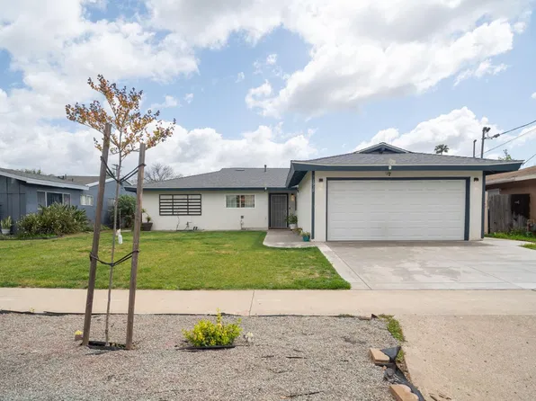 1929 Oak Hill Dr, Escondido, CA 92027