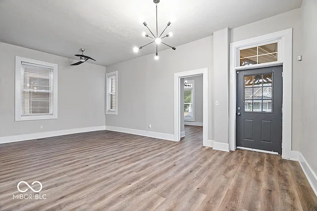 3 bed, 1600 sqft, $1,800 — Photo 4
