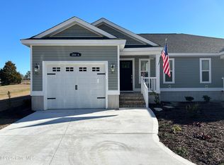 284 Norris Rd #A, Swansboro, NC 28584