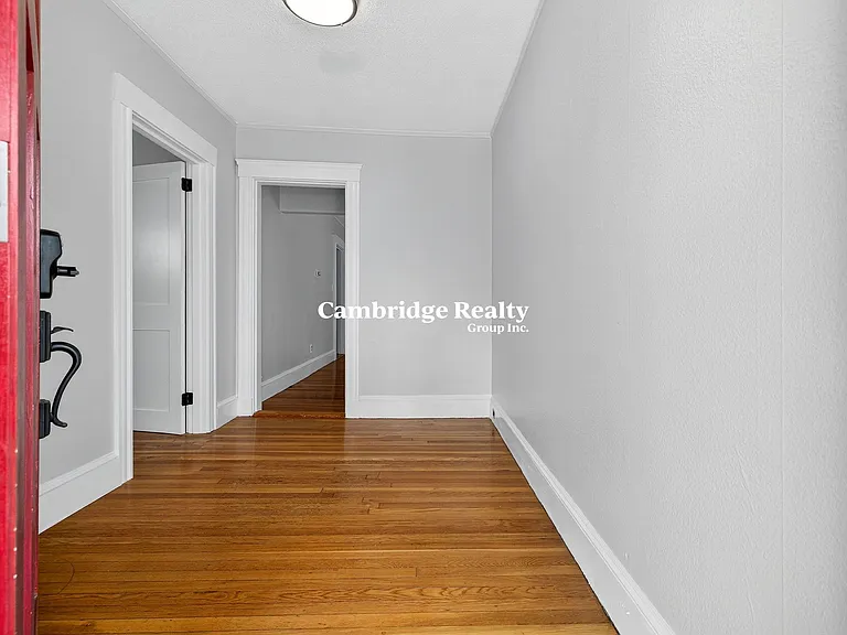 254 Main St #1T — Photo 7