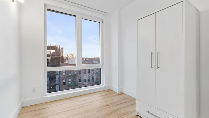 Rented by Nooklyn NYC LLC | media 51