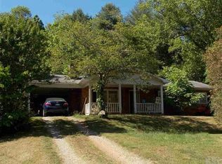 4010 Pigtail Rd, Lenoir, NC 28645
