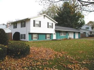 45 Harmony Dr, Rochester, NY 14626