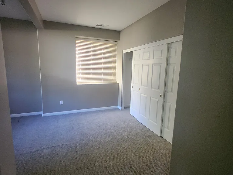 1921 Quail Creek Ct — Photo 23