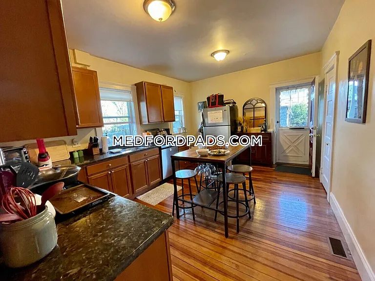 32 George St #1 — Photo 4