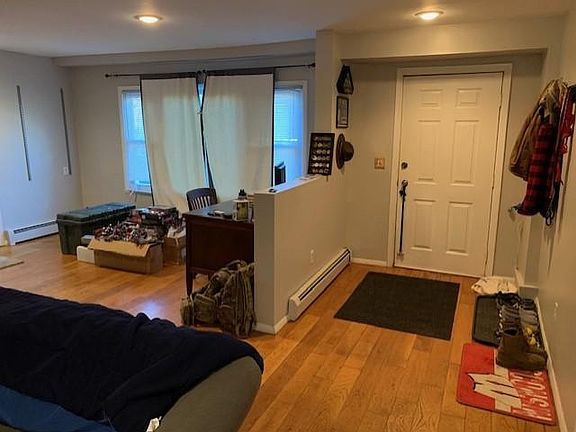 3rd image of 63 Academy Ave APT A