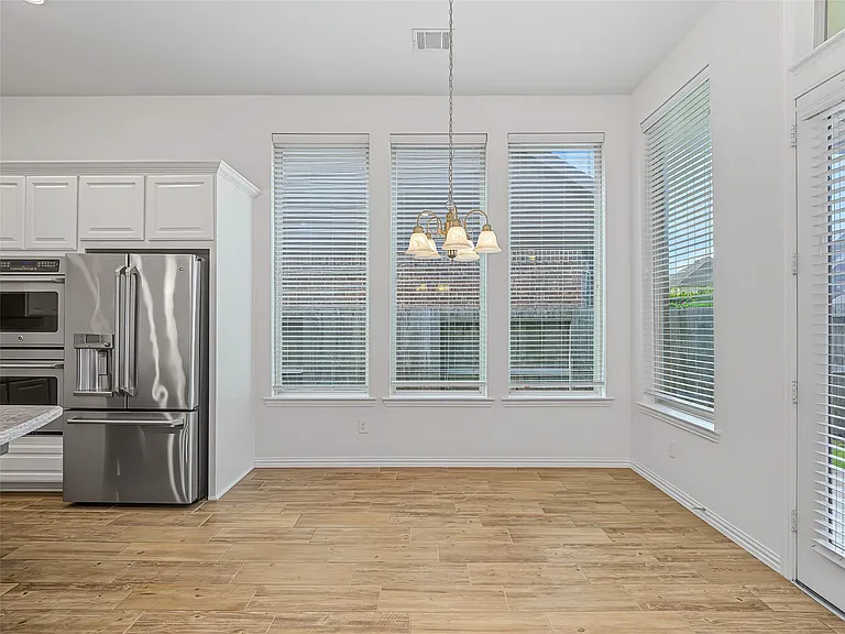 27215 Symphony Creek Ln — Photo 23