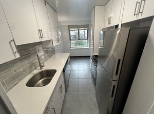 197-05A 65th Cres #1B, Fresh Meadows, NY 11365