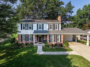 1832 Saint Boniface St, Vienna, VA 22182