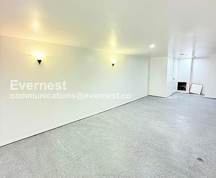 23569 Stewart Ave — Photo 20