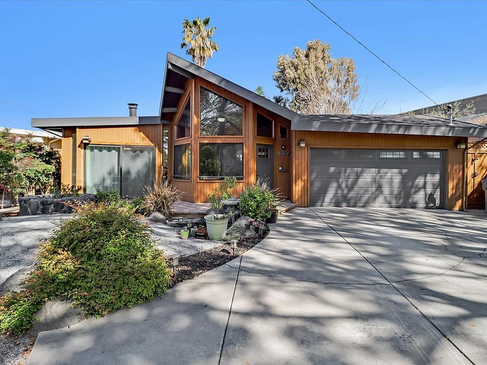 1st image of 439 Dawson Ave