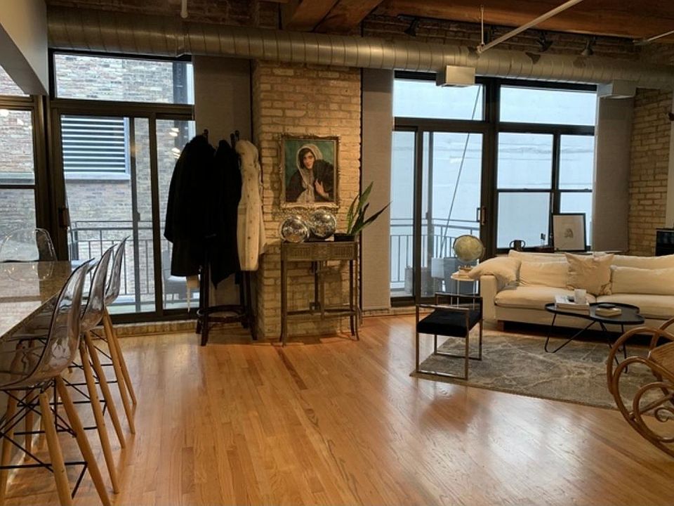 1st image of 375 W Erie St APT 316