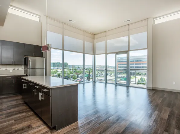 Lofts at Lincoln Station