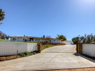 1193 Via Encinos Dr, Fallbrook, CA, 92028