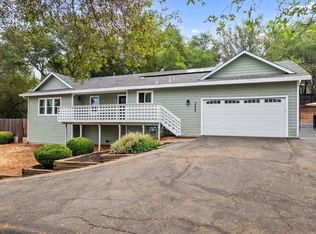 2805 Alhambra Dr, Cameron Park, CA 95682