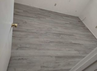 33046 Manzanita Rd APT 13, Ivanhoe, CA 93235