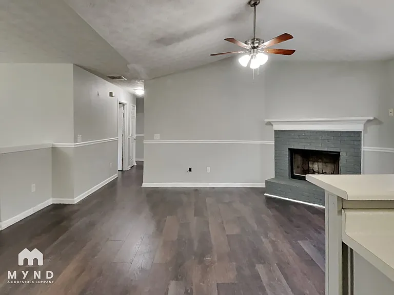 165 Mountain Way — Photo 8