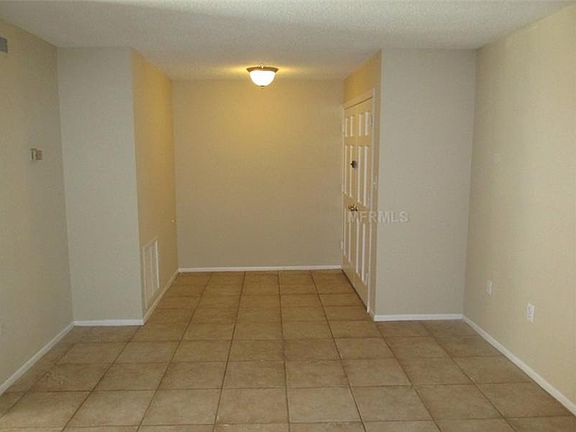 3rd image of 117 Lago Vista Blvd