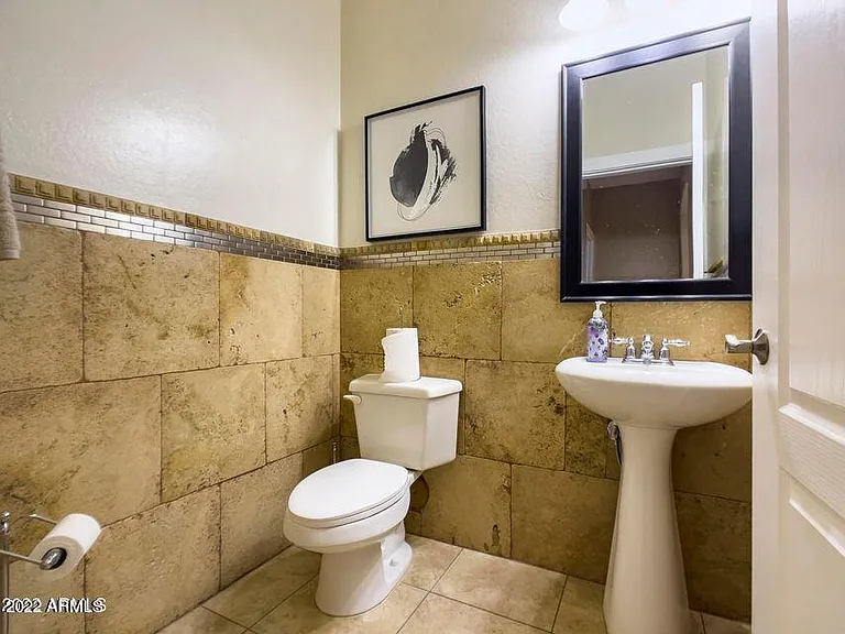 2406 W Sienna Bouquet Pl — Photo 9