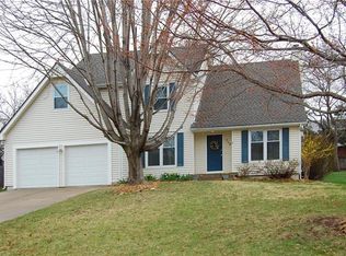712 N Sunset St, Olathe, KS 66061