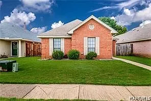 611 Sheila Blvd — Photo 2