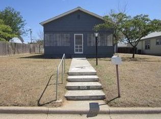1105 Jackson St, Borger, TX 79007