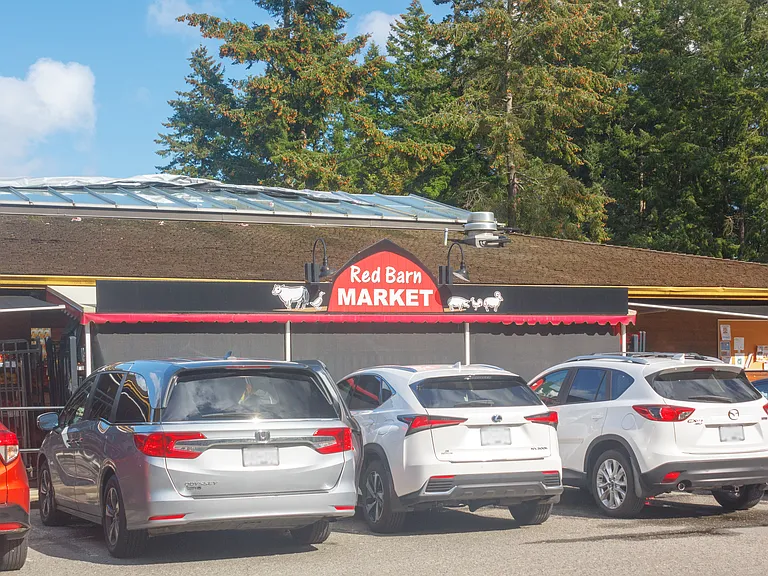 Cordova Bay Rd — Photo 66