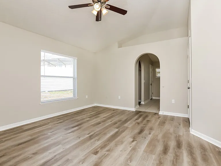 333 Lake Shepard Dr — Photo 8
