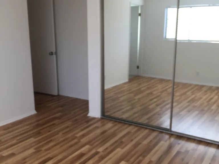 930 Venice Blvd #204 — Photo 17