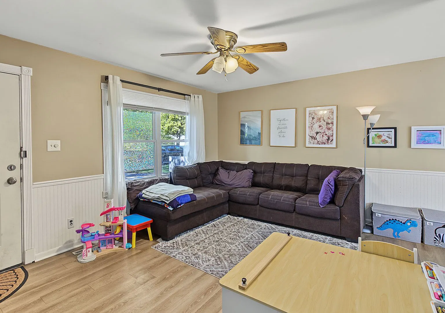Charming 3-Bedroom Home with Fenced Yard, Two Patios & Detached Garage! (sublease offer through 7... — Photo 4