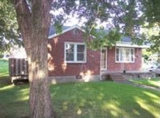 107 Powell Ave, Waverly, TN 37185