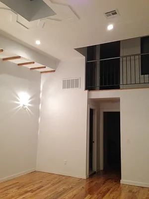 Rented by Subway Management | media 8