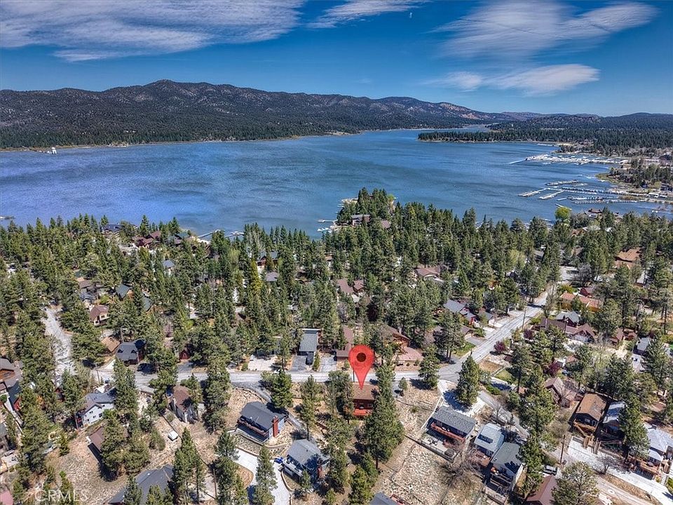 1st image of 490 Vista Ln
