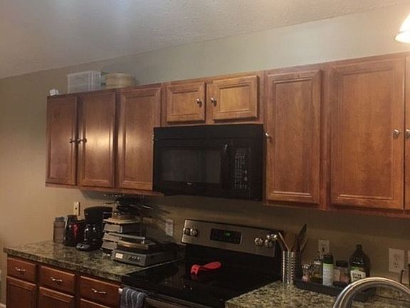 3rd image of 2777 Trailwood Ln