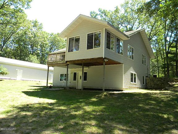 4th image of 2112 E White Lake Dr