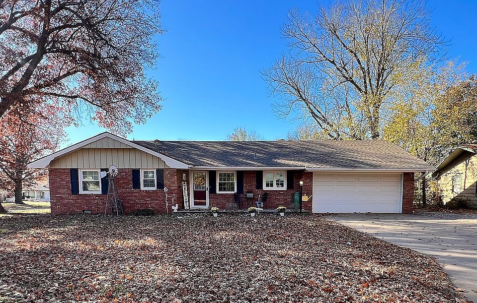 1500 Cedar Ln, Ponca City, OK 74604 Zillow