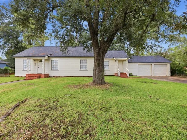1220 Trinidad St, Beaumont, TX 77703