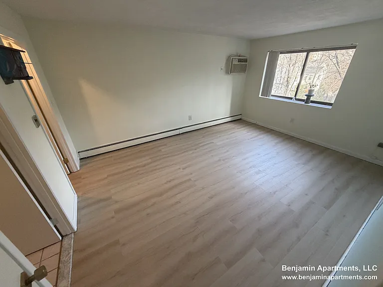 32 Whites Ave #E442 — Photo 11
