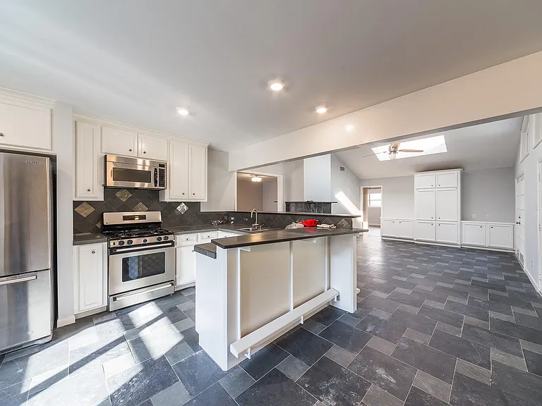 3627 Tartan Ln — Photo 15