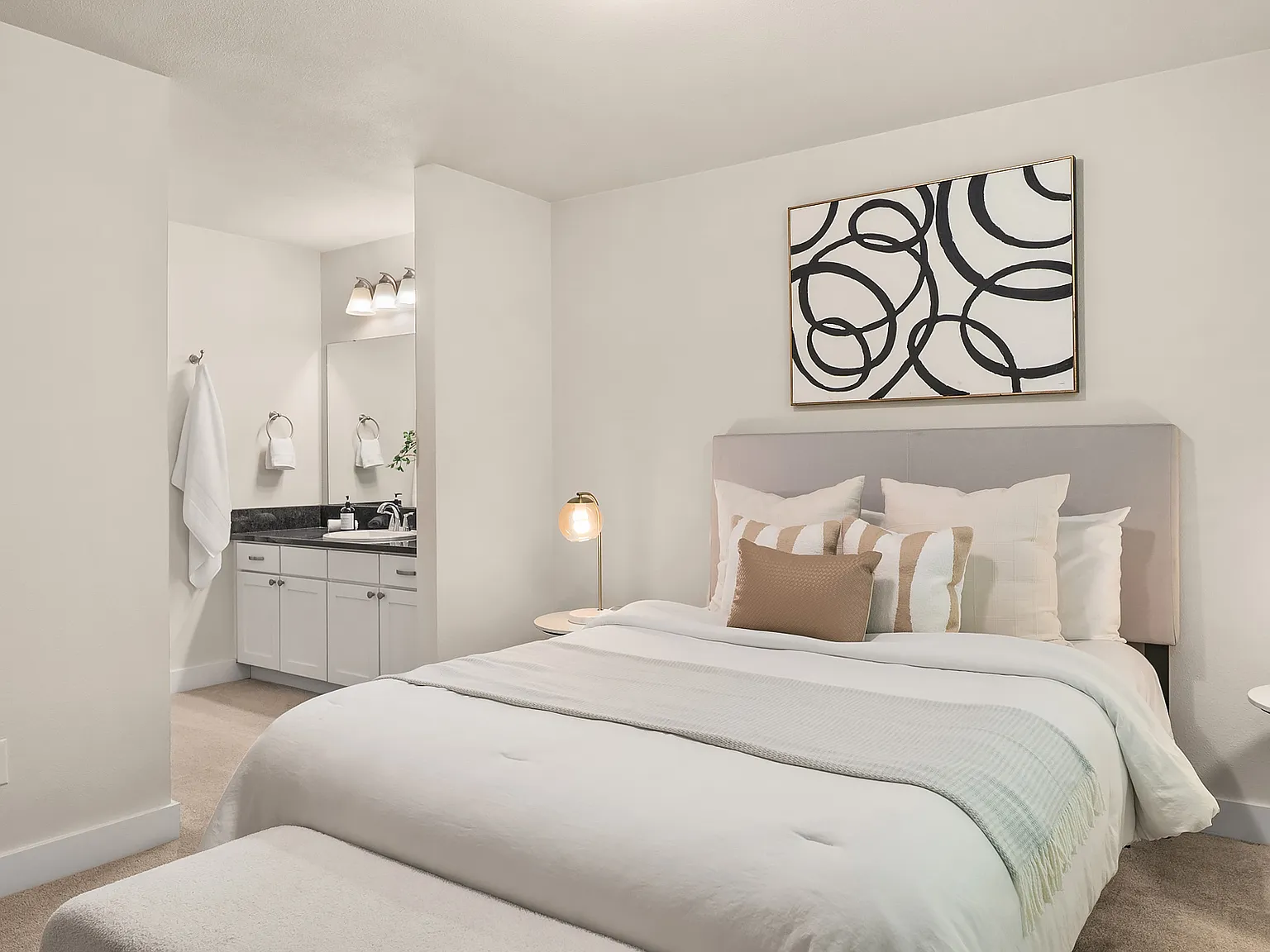 2 bed, 1.5 bath, 1080 sqft, $2,850 — Photo 3