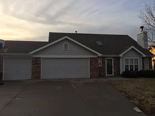 2513 Prairie Elm Dr — Photo 3