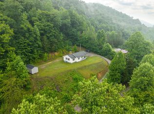 6723 State Highway 1524, Manchester, KY 40962