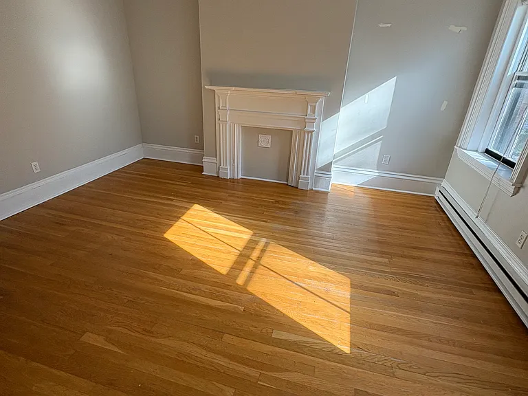 54 E Springfield St #6 — Photo 3