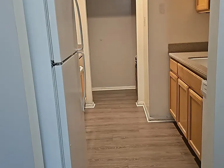 18500 Sweet Autumn Dr #304 — Photo 12